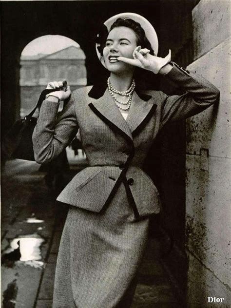 dior for over 50|1950s rich fashion.